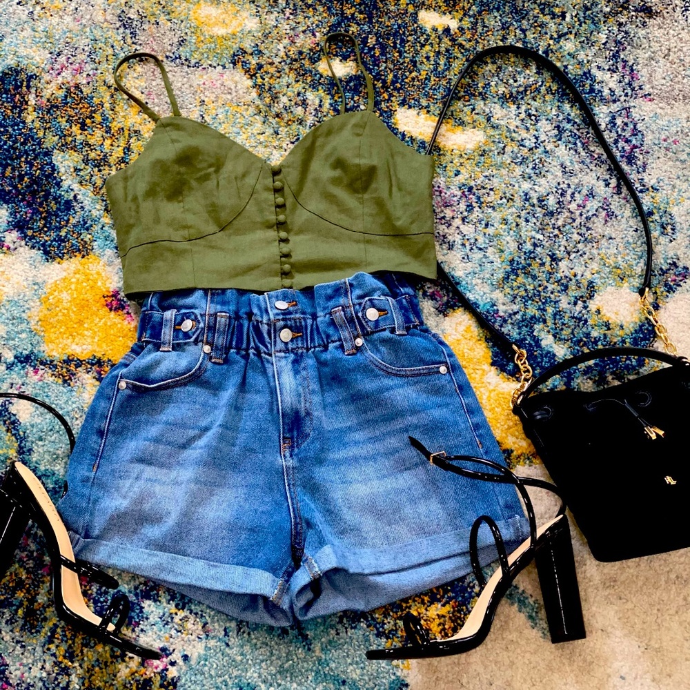Green Crop Top